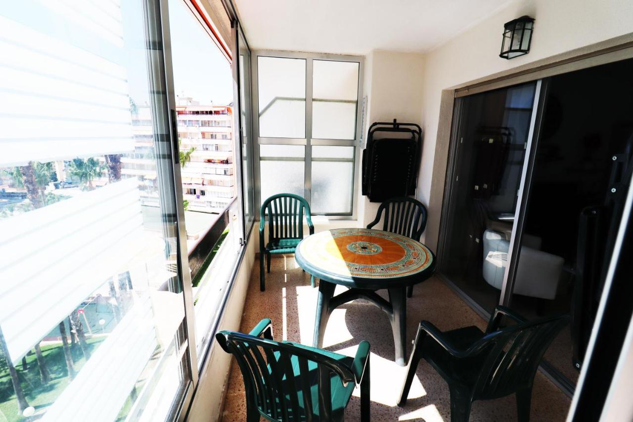 Apartment 2 bedrooms, 250m Levante beach Benidorm Buitenkant foto
